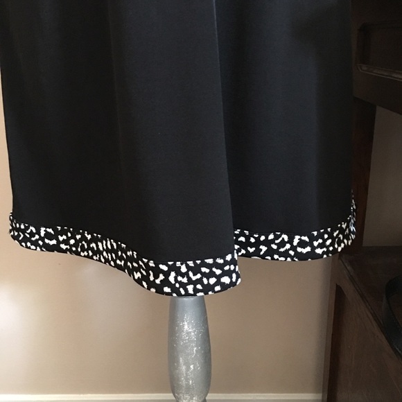 Sleek Michael Kors Dress - Picture 4 of 6